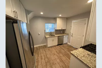 8209 S Prairie Avenue, Chicago, IL 60619 - Photo 12