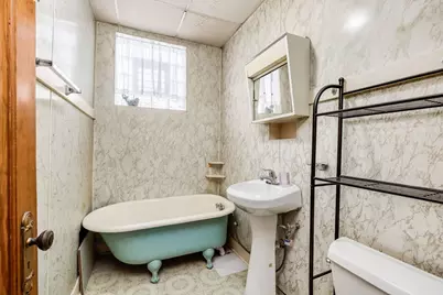 4204 S Maplewood Avenue, Chicago, IL 60632 - Photo 24
