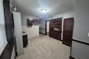 2813 S Lawndale Ave, Chicago, IL 60623 - Photo 10