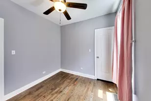 7643 S Eberhart Ave, Chicago, IL 60619 - Photo 14