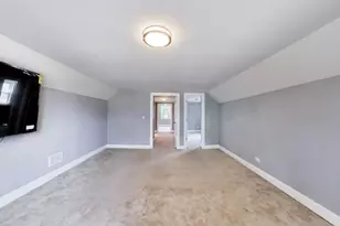 7643 S Eberhart Ave, Chicago, IL 60619 - Photo 22