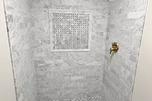 300 N State St, Chicago, IL 60654 - Photo 10
