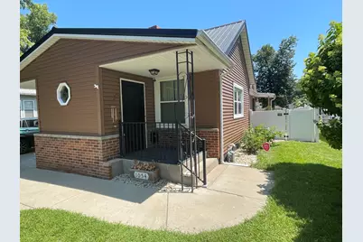 1054 Creve Coeur Street, Lasalle, IL 61301 - Photo 1