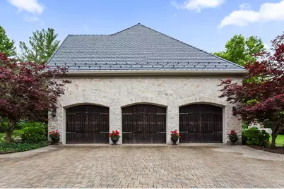 610 Grant Court, Burr Ridge, IL 60527 - Photo 6