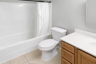 10326 S Mayfield Ave, Oak Lawn, IL 60453 - Photo 2