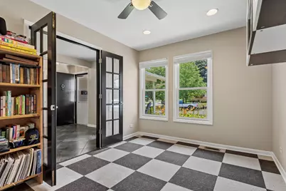680 Brantwood Court, Elk Grove Village, IL 60007 - Photo 4