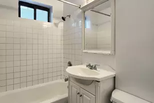 1430 N Dearborn Pkwy, Chicago, IL 60610 - Photo 2