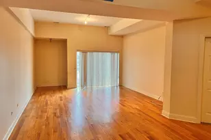 5758 N California Ave, Chicago, IL 60659 - Photo 6
