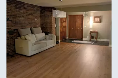 129 S Spruce Avenue #104, Wood Dale, IL 60191 - Photo 8