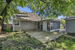234 Arrowhead St, Park Forest, IL 60466 - Photo 26
