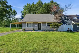 234 Arrowhead St, Park Forest, IL 60466 - Photo 1