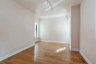 645 W Bittersweet Pl, Chicago, IL 60613 - Photo 14