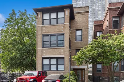 645 W Bittersweet Place #1, Chicago, IL 60613 - Photo 1