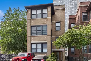 645 W Bittersweet Pl, Chicago, IL 60613 - Photo 1