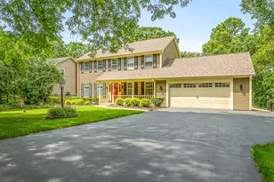 12352 Ledges Dr N, Roscoe, IL 61073 - Photo 2