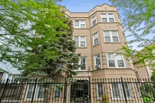2839 N Sawyer Ave, Chicago, IL 60618 - Photo 1
