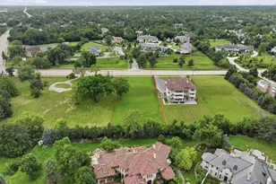 6423 S County Line Rd, Burr Ridge, IL 60527 - Photo 1
