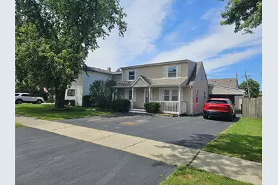 9642 Normandy Avenue, Oak Lawn, IL 60453 - Photo 1