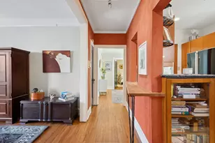 728 1/2 Hinman Ave, Evanston, IL 60202 - Photo 4