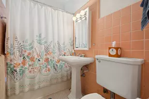 728 1/2 Hinman Ave, Evanston, IL 60202 - Photo 16