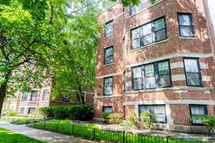 728 1/2 Hinman Ave, Evanston, IL 60202 - Photo 1