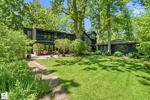 1341 Kenilwood Ln, Riverwoods, IL 60015 - Photo 40