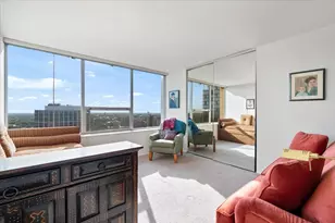 5201 S Cornell Ave, Chicago, IL 60615 - Photo 32