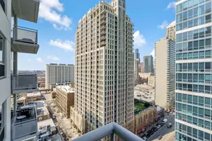 1305 S Michigan Ave, Chicago, IL 60605 - Photo 8