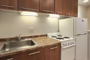1504 N Dearborn Pkwy, Chicago, IL 60610 - Photo 16