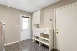 161 Jackson Ln, Bloomingdale, IL 60108 - Photo 16