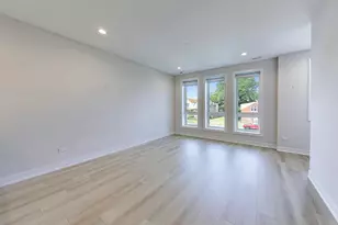 5157 S Wabash Ave, Chicago, IL 60615 - Photo 2