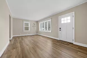 5328 Alexander Pl, Oak Lawn, IL 60453 - Photo 4