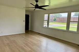 312 Chestnut St, Dalzell, IL 61320 - Photo 2