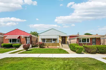 4536 S Lavergne Avenue, Chicago, IL 60638 - Photo 1