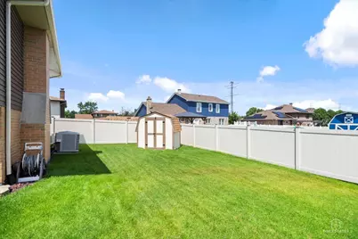 8124 Nottingham Road, Tinley Park, IL 60477 - Photo 30
