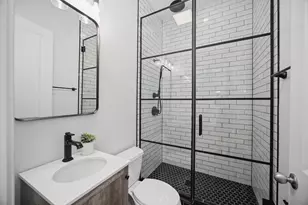 2920 N Damen Ave, Chicago, IL 60618 - Photo 12