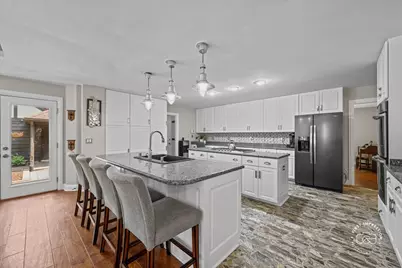 5N284 Oak Road, Saint Charles, IL 60175 - Photo 18