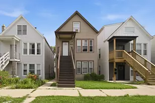 4849 W Ainslie St, Chicago, IL 60630 - Photo 2