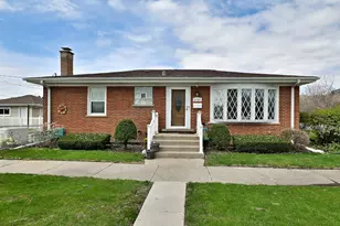 10301 Panoramic Dr, Franklin Park, IL 60131 - Photo 1