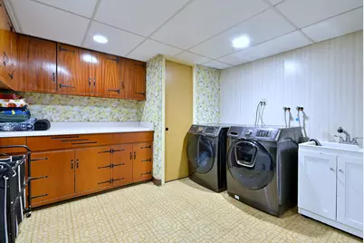 10301 Panoramic Drive, Franklin Park, IL 60131 - Photo 20