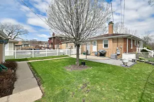 10301 Panoramic Dr, Franklin Park, IL 60131 - Photo 22