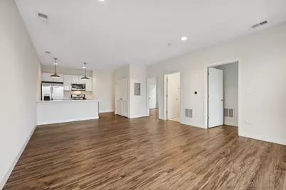 1045 W Cornelia Avenue #401, Chicago, IL 60657 - Photo 8