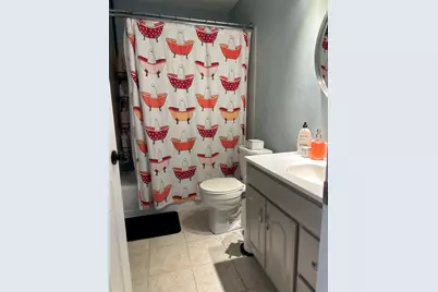 5953 N Kenmore Avenue #101, Chicago, IL 60660 - Photo 12