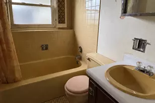 7043 Hemlock St, Hanover Park, IL 60133 - Photo 12