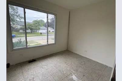 7043 Hemlock Street, Hanover Park, IL 60133 - Photo 6
