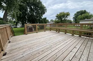 7043 Hemlock St, Hanover Park, IL 60133 - Photo 16