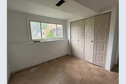 7043 Hemlock Street, Hanover Park, IL 60133 - Photo 10