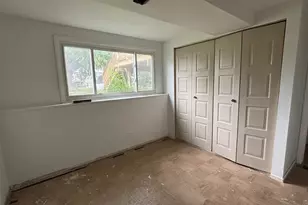 7043 Hemlock St, Hanover Park, IL 60133 - Photo 10