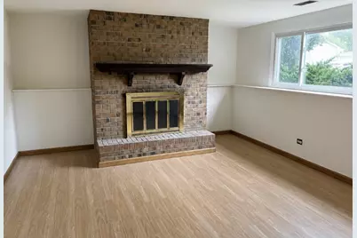 7043 Hemlock Street, Hanover Park, IL 60133 - Photo 8