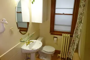 5645 W Ainslie St, Chicago, IL 60630 - Photo 8